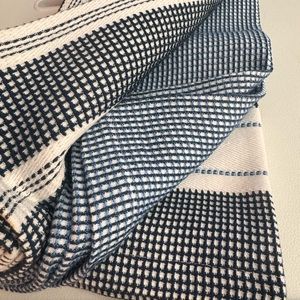 NWT Martha Stewart 3pc kitchen towel set